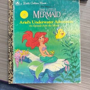The Little Mermaid Ariel's Underwater Adventure Book
